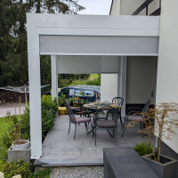 Installation d'une pergola bioclimatique IZI à Neupré